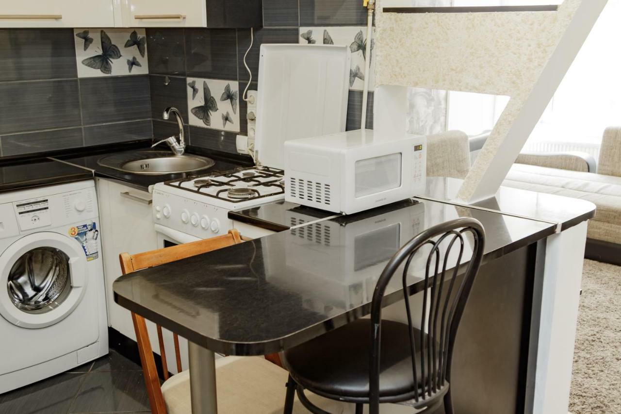 Transitional Havryky Apartment Лвив Екстериор снимка