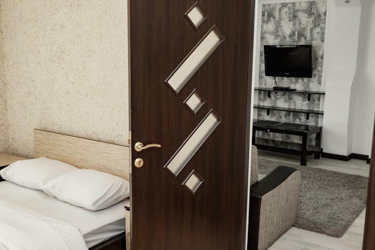 Transitional Havryky Apartment Лвив Екстериор снимка