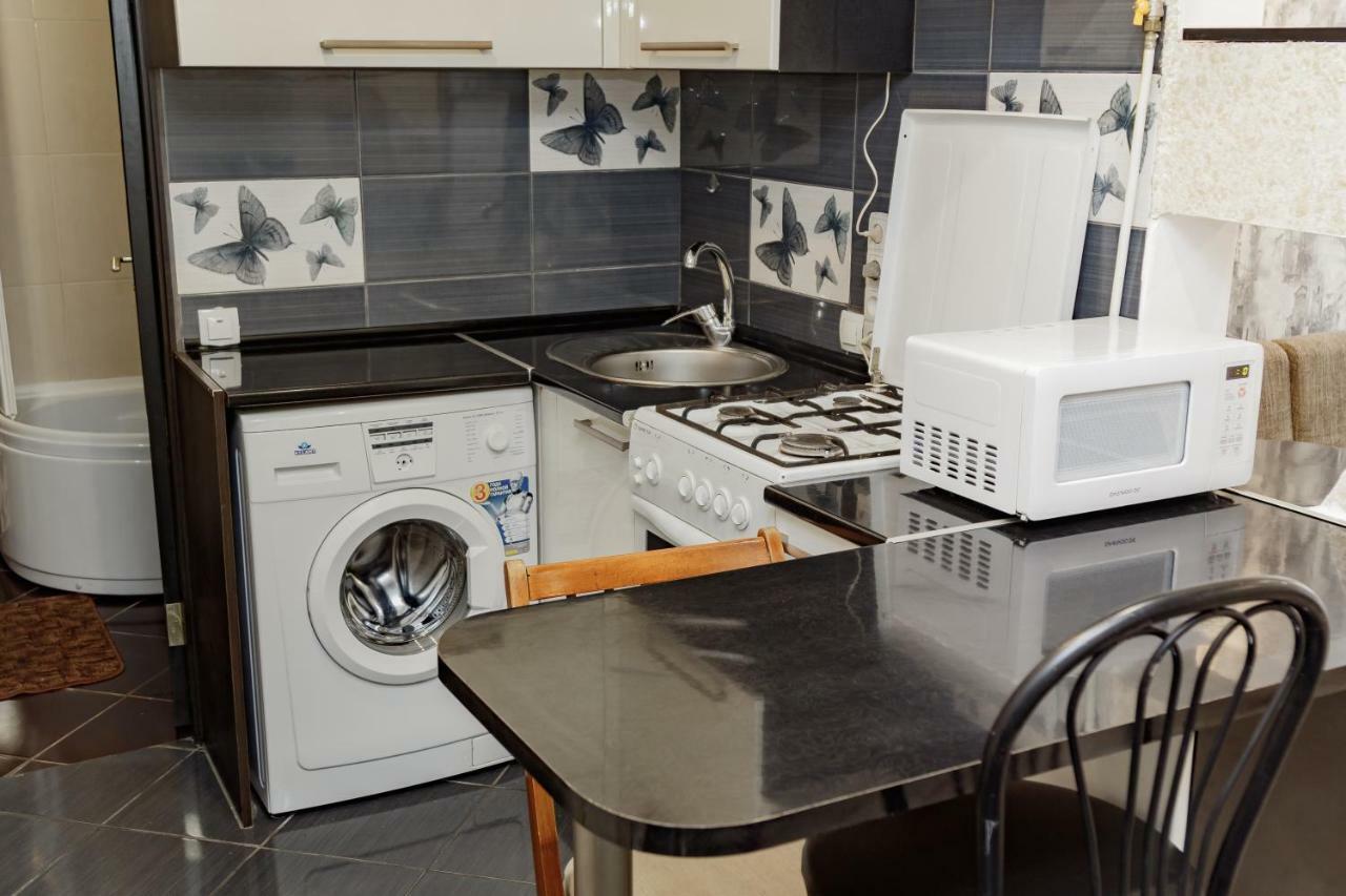 Transitional Havryky Apartment Лвив Екстериор снимка